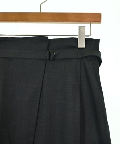 UNTITLED Knee length skirts
