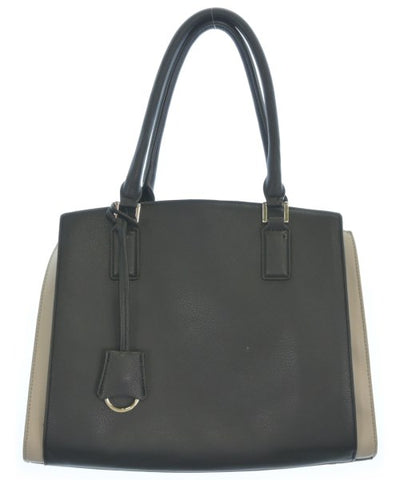 UNTITLED Shoulder bags