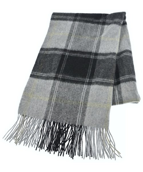 UNTITLED Winter scarves