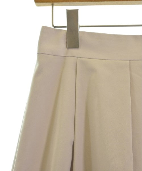 UNTITLED Knee length skirts
