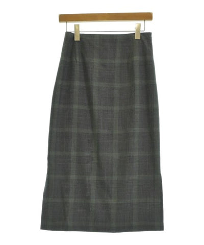 UNTITLED Knee length skirts
