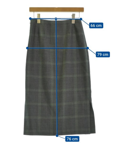 UNTITLED Knee length skirts
