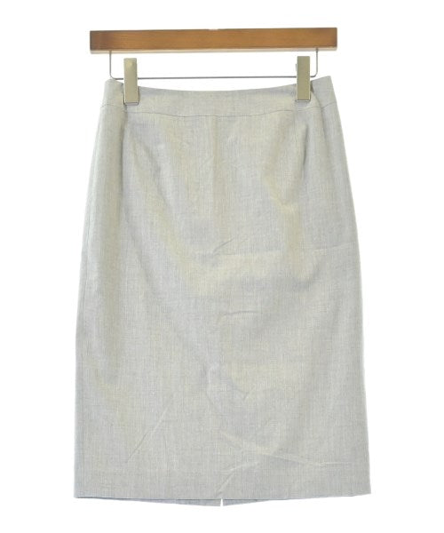 UNTITLED Knee length skirts