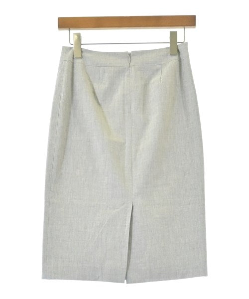 UNTITLED Knee length skirts