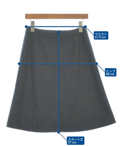 UNTITLED Knee length skirts