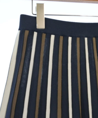 UNTITLED Long/Maxi length skirts