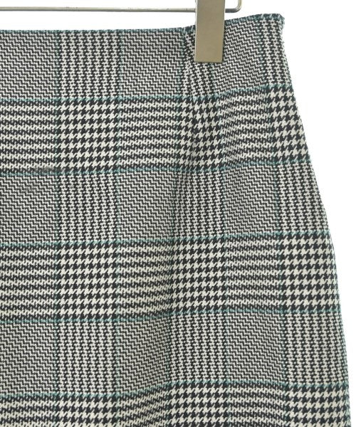 UNTITLED Long/Maxi length skirts