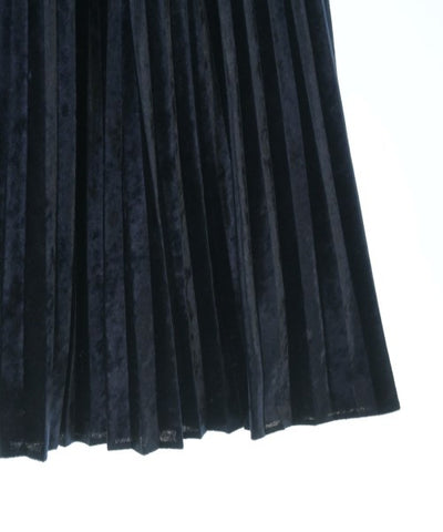 UNTITLED Long/Maxi length skirts