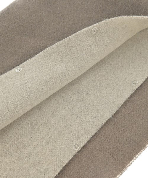 UNTITLED Winter scarves