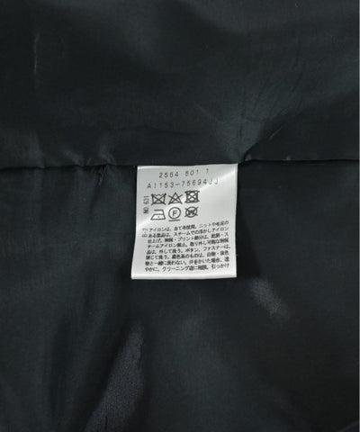 UNTITLED Knee length skirts