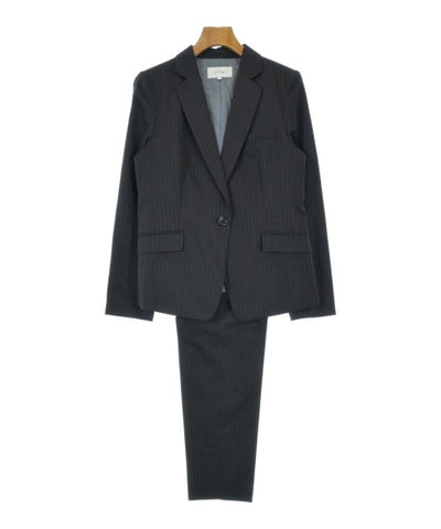 UNTITLED Business suits
