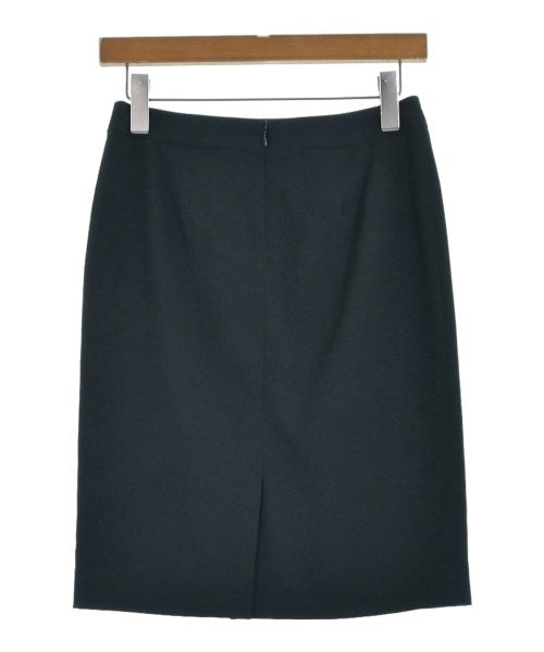 UNTITLED Knee length skirts