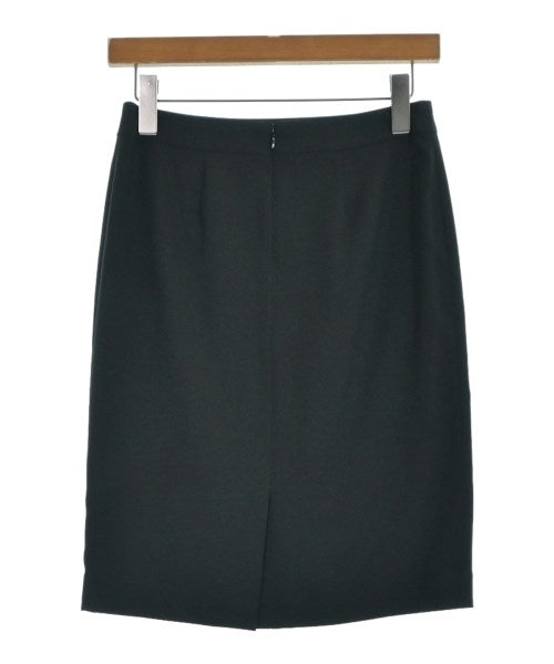 UNTITLED Knee length skirts