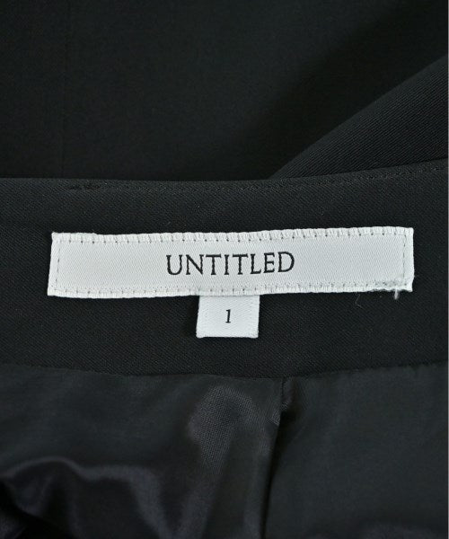 UNTITLED Knee length skirts