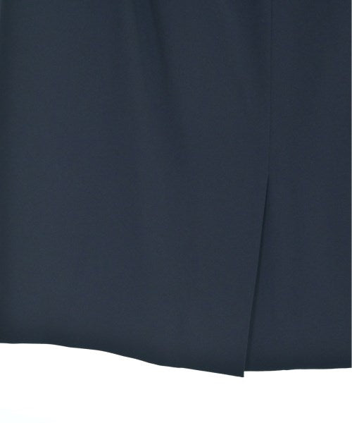 UNTITLED Knee length skirts