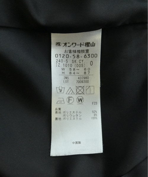 I C B Knee length skirts