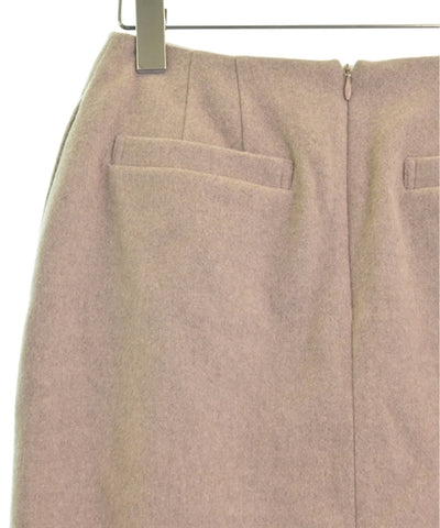 NATURAL BEAUTY BASIC Knee length skirts