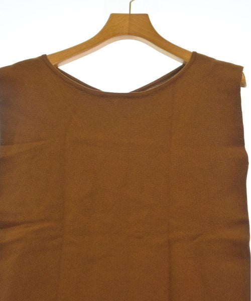 NATURAL BEAUTY BASIC Vests