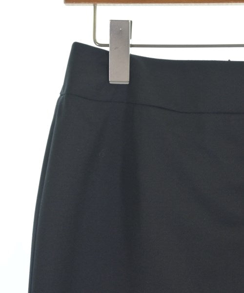 NATURAL BEAUTY BASIC Knee length skirts