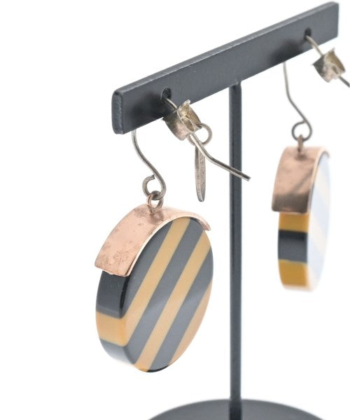 WOUTERS&HENDRIX Pierces