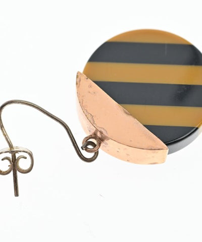 WOUTERS&HENDRIX Pierces