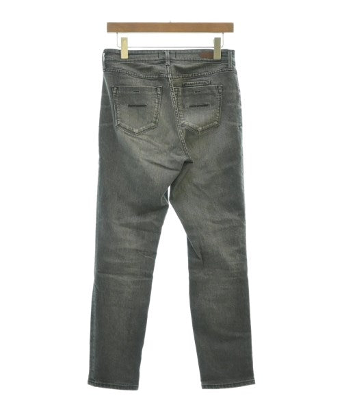 YANUK Jeans