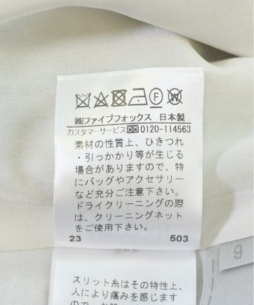 ARTISAN Knee length skirts