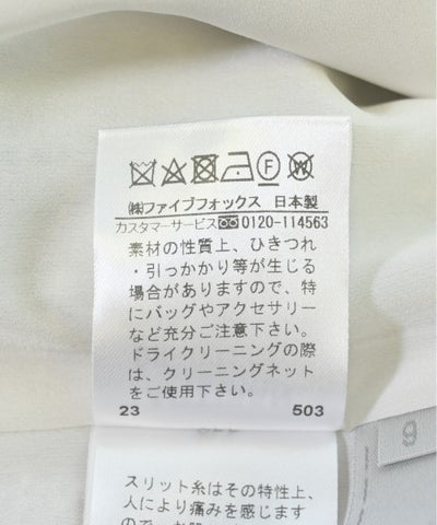 ARTISAN Knee length skirts