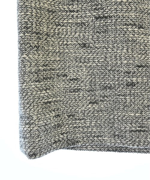 ARTISAN Knee length skirts