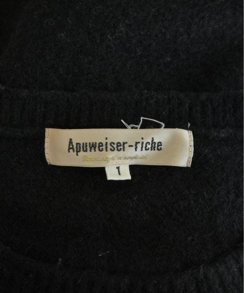 Apuweiser-riche Dresses