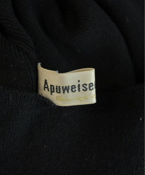 Apuweiser-riche Sweaters