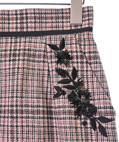 Apuweiser-riche Knee length skirts