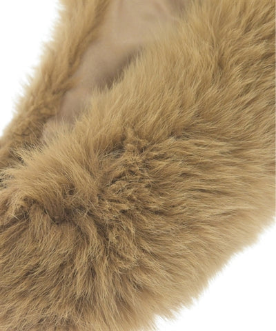 Apuweiser-Riche Winter scarves