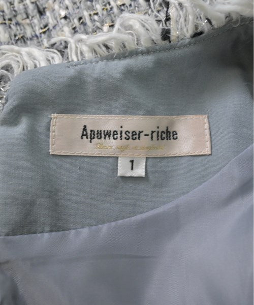 Apuweiser-riche Dresses