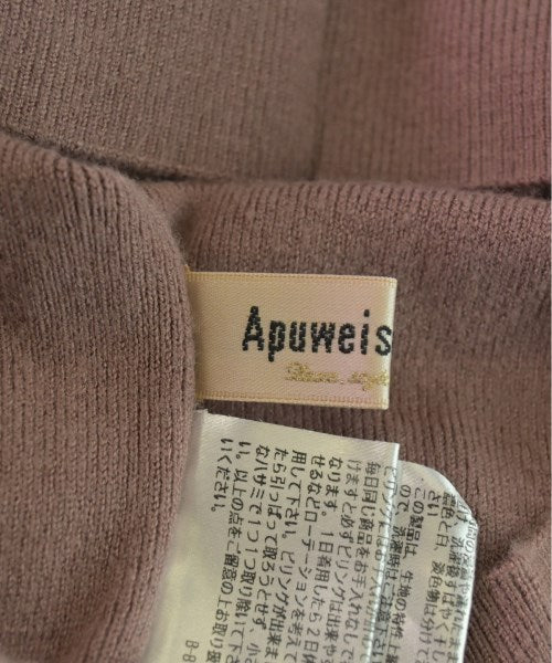 Apuweiser-riche Sweaters