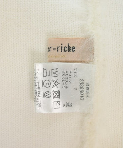 Apuweiser-Riche Vests