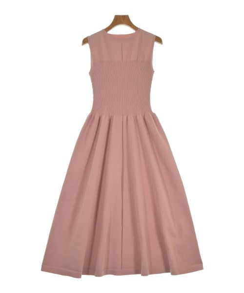 Apuweiser-Riche Dresses