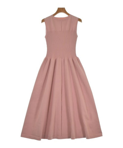 Apuweiser-Riche Dresses