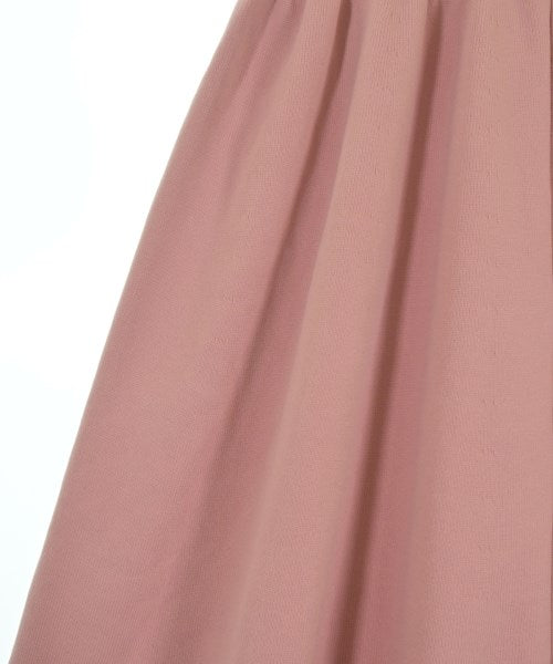 Apuweiser-Riche Dresses