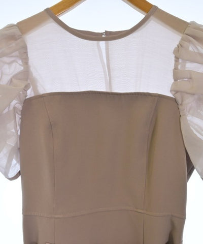 Apuweiser-Riche Dresses