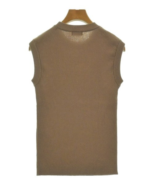 Drawer Sleeveless tops