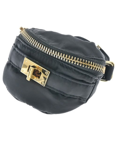 Sitaparantica Pouches