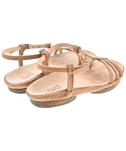 KOOS Sandals