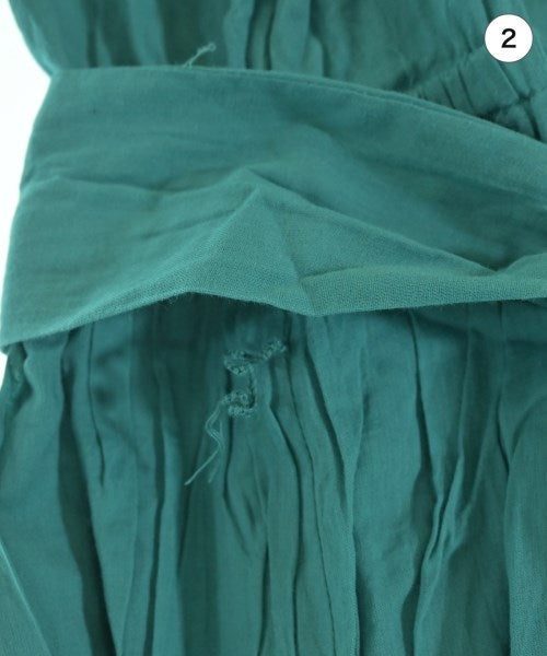 Jewel Changes Dresses