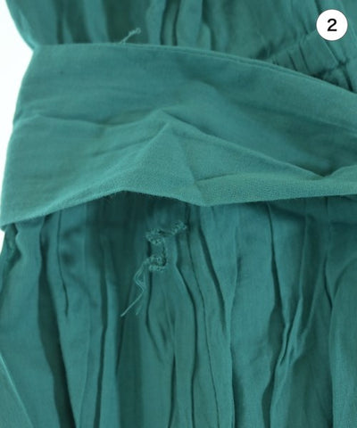 Jewel Changes Dresses