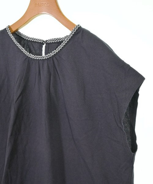 NOMBRE IMPAIR Sleevelesses