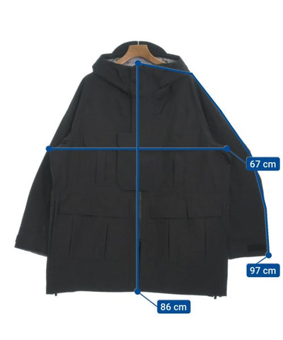 White Mountaineering Mountain parka