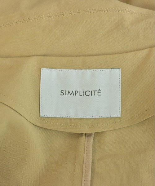 Simplicite Trench coats