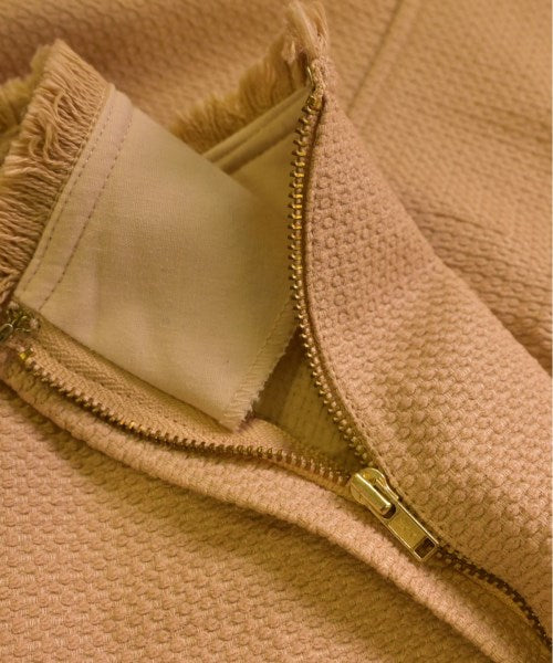 NOBLE Knee length skirts