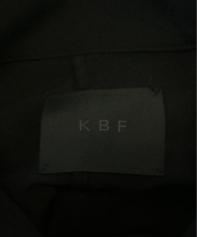 KBF Soutien collar coats